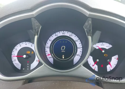 2012 Cadillac Srx Luxury Collection z USA, uszkodzony, nr VIN 3GYFNAE35CS544862